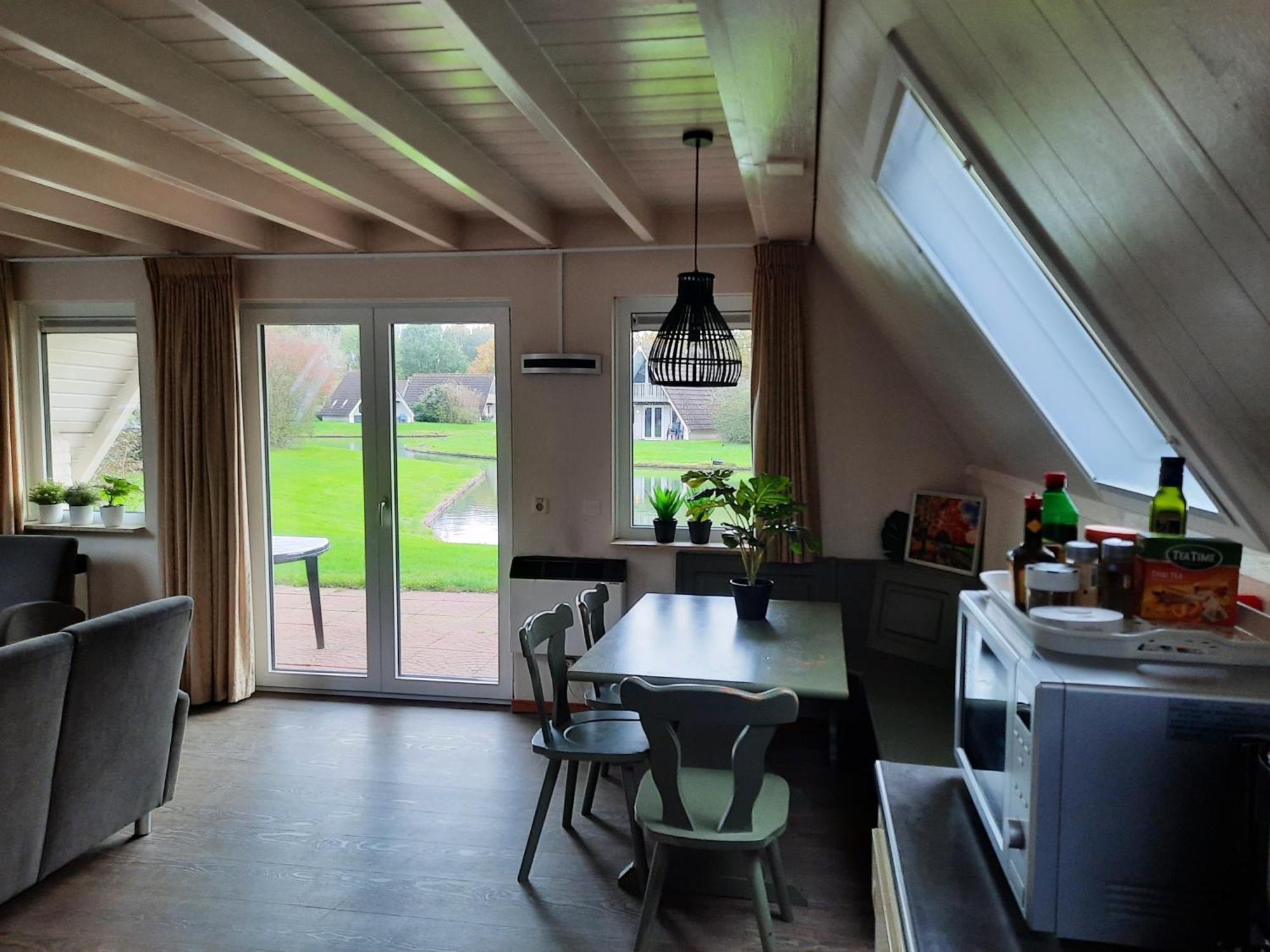 Bungalow De Gouwe aan visvijver, de beste visstek Gramsbergen Buitenkant foto