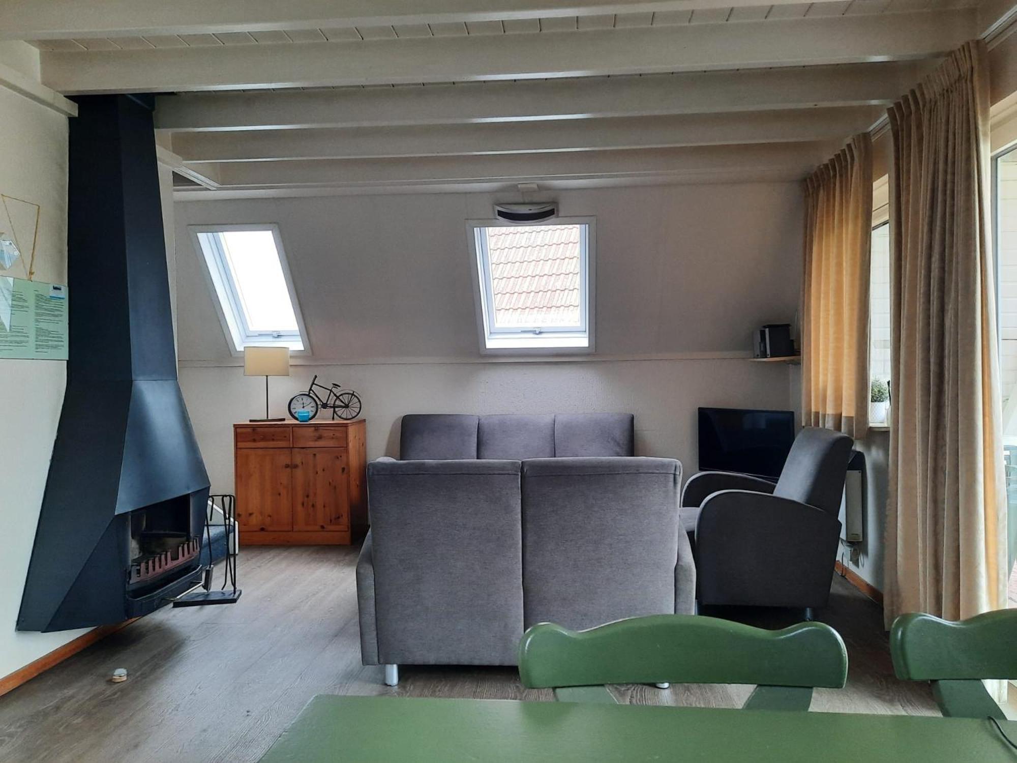 Bungalow De Gouwe aan visvijver, de beste visstek Gramsbergen Buitenkant foto